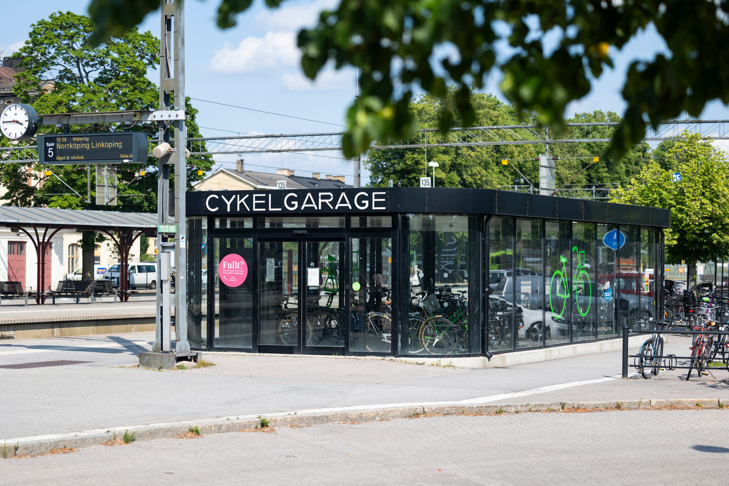 Cykelgarage på tågstation